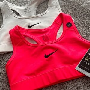 NWT Nike Sports Bra Duo